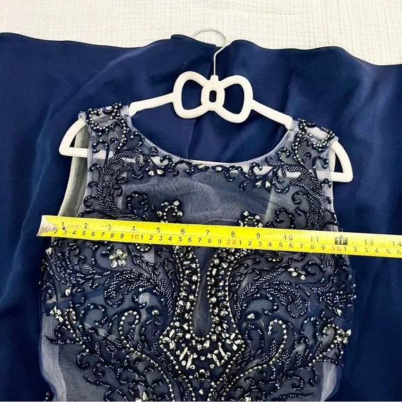 Sumptuous Navy Blue Embellished Evening Gown size 0 - Picture 13 of 16